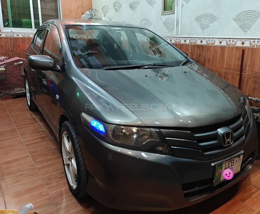 Honda City 2011 for Sale in Lahore Image-1