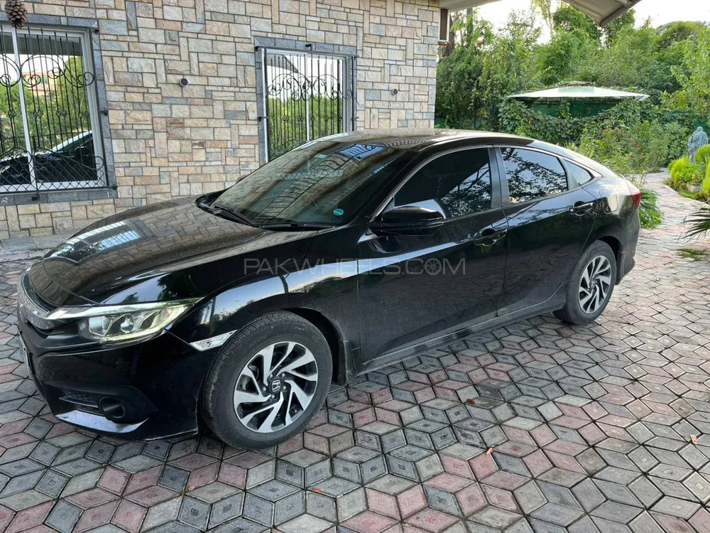 Honda Civic 2018 for Sale in Islamabad Image-1