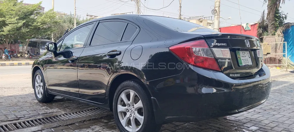 Honda Civic 2013 for Sale in Sahiwal Image-1