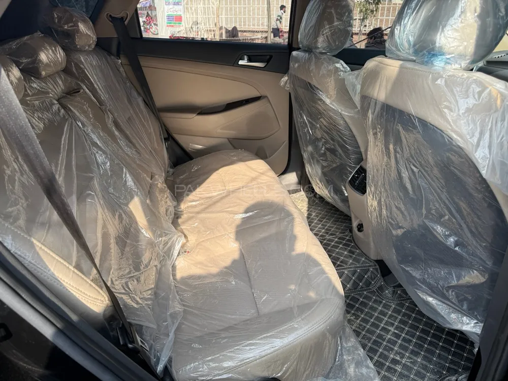 Hyundai Tucson 2024 for Sale in Multan Hyundai Tucson 2024 for Sale in Multan Image-5