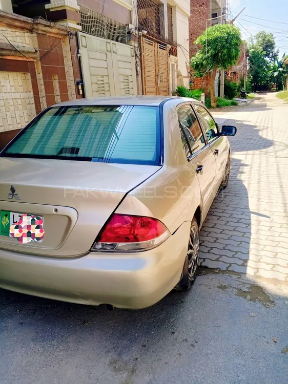 Mitsubishi Lancer 2004 for Sale in Daska Mitsubishi Lancer 2004 for Sale in Daska Image-5