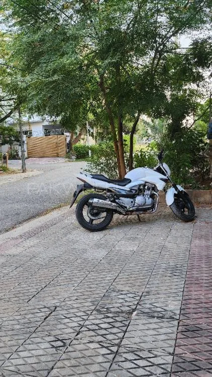 Suzuki Inazuma 2014 for Sale Image-1