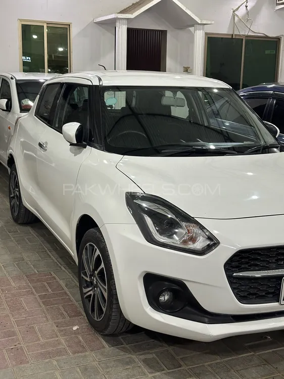 Suzuki Swift 2023 for Sale in Bahawalpur Image-1