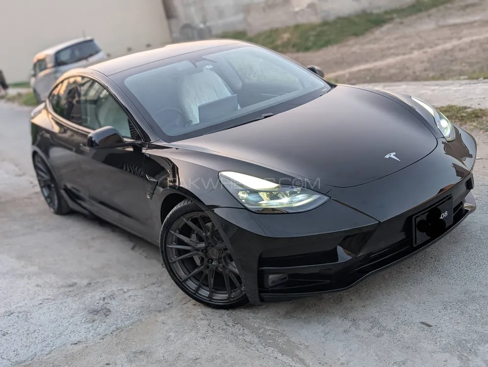 Tesla Model 3 2021 for Sale in Lahore Image-1