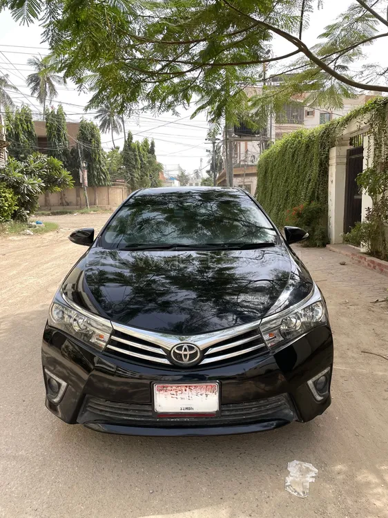Toyota Corolla 2017 for Sale in Karachi Image-1