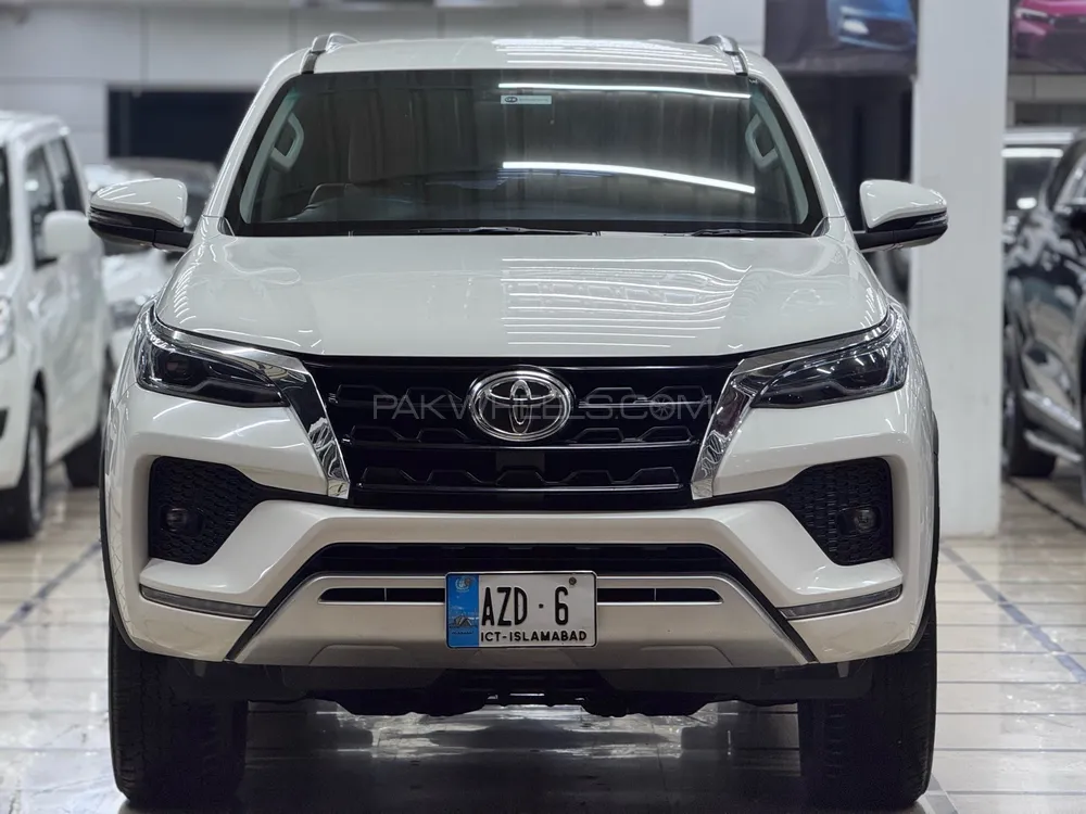 Toyota Fortuner 2022 for Sale in Peshawar Image-1