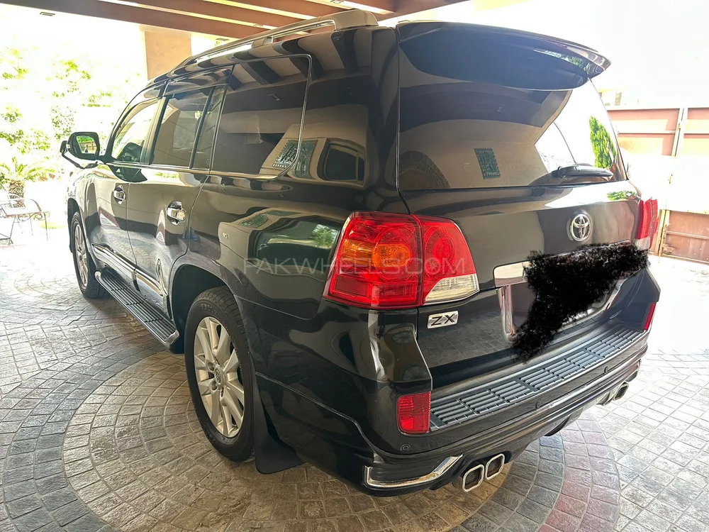 Toyota Land Cruiser 2012 for Sale in Faisalabad Toyota Land Cruiser 2012 for Sale in Faisalabad Image-11