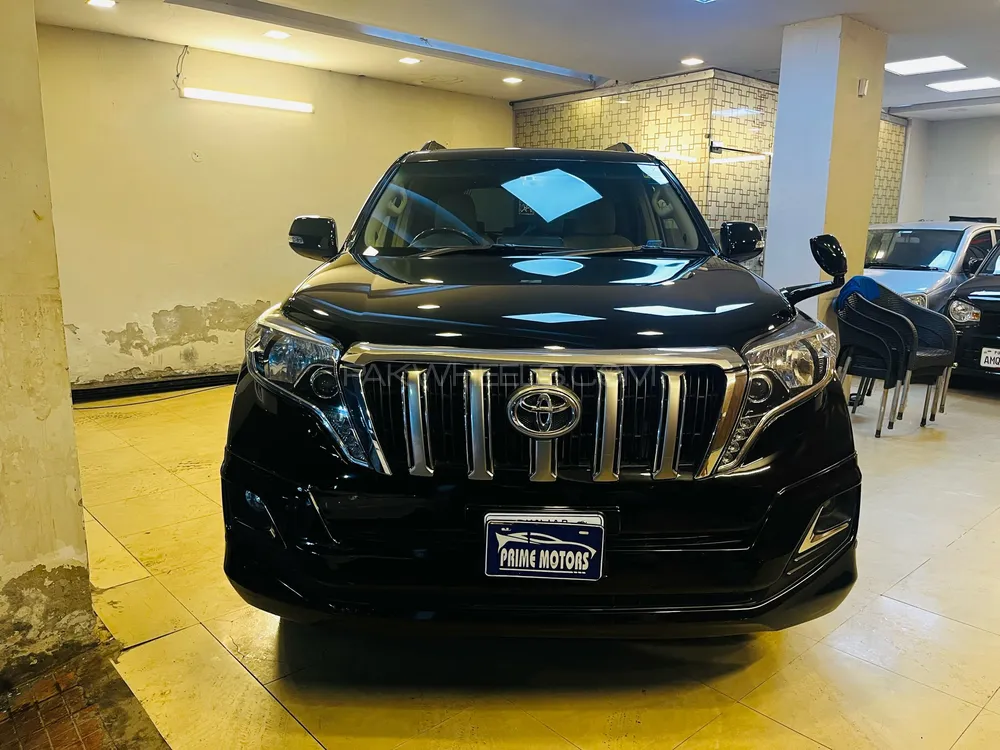 Toyota Prado 2011 for Sale in Sargodha Image-1