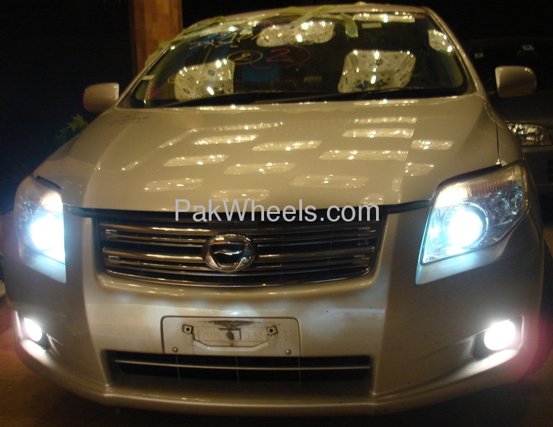 Toyota Corolla Axio 2007 for Sale in Karachi Image-1
