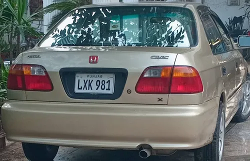 Honda Civic EXi 1999