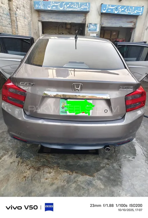 Honda City 2015 for Sale in Okara Honda City 2015 for Sale in Okara Image-16