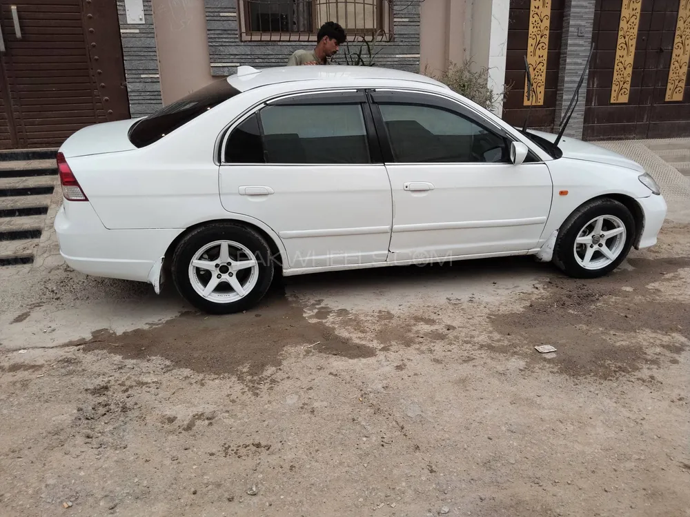 Honda Civic 2004 for Sale in Karachi Image-1