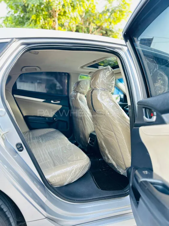 Honda Civic 2019 for Sale in Islamabad Honda Civic 2019 for Sale in Islamabad Image-17