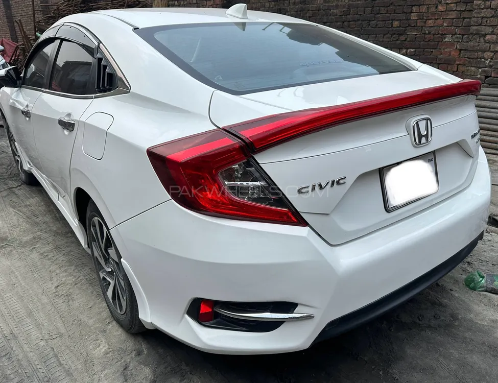 Honda Civic 2021 for Sale in Lahore Image-1