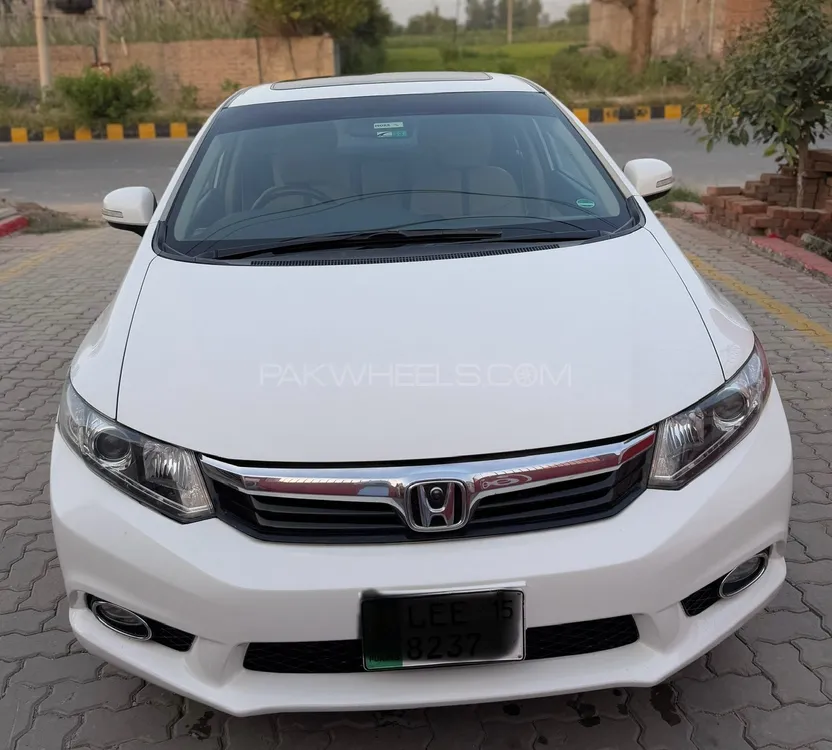 Honda Civic 2015 for Sale in Faisalabad Honda Civic 2015 for Sale in Faisalabad Image-1