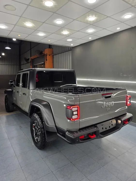 Jeep Gladiator  2022 for Sale in Lahore Jeep Gladiator  2022 for Sale in Lahore Image-5