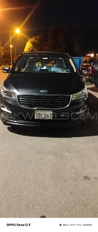 KIA Carnival 2021 for Sale in Lahore Image-1