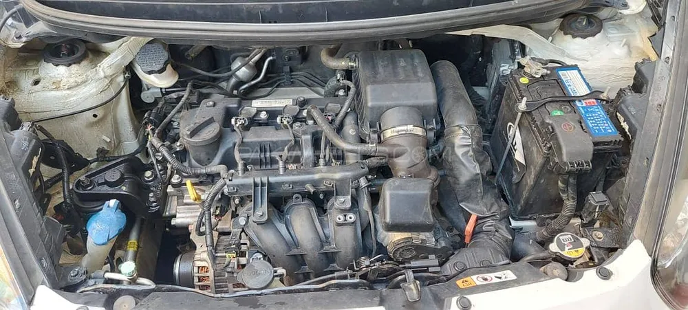 KIA Picanto 2023 for Sale in Lahore KIA Picanto 2023 for Sale in Lahore Image-3