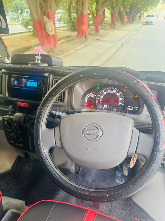 نسان کلپر 2020 for Sale in لاہور نسان کلپر 2020 for Sale in لاہور Image-8