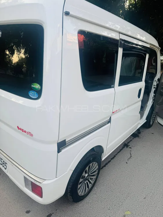 نسان کلپر 2020 for Sale in لاہور نسان کلپر 2020 for Sale in لاہور Image-9
