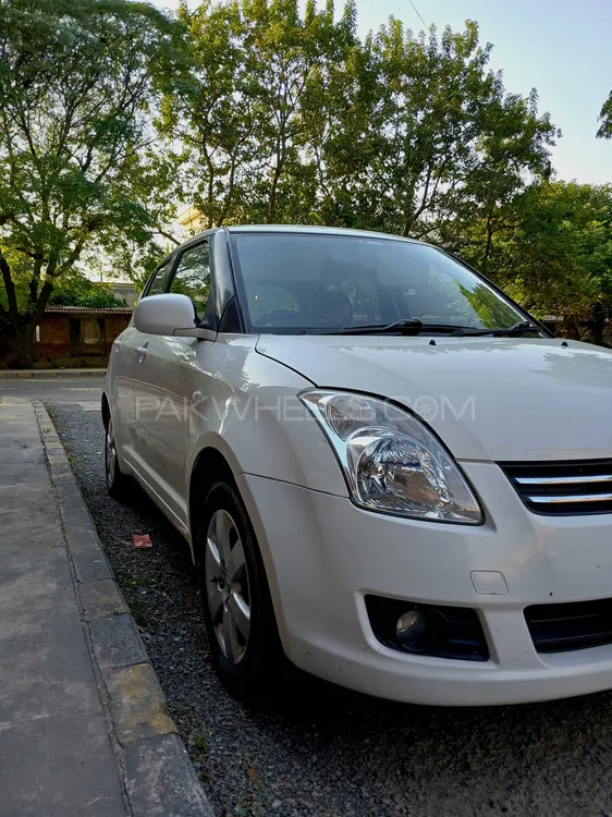 Suzuki Swift 2017 for Sale in Lahore Image-1