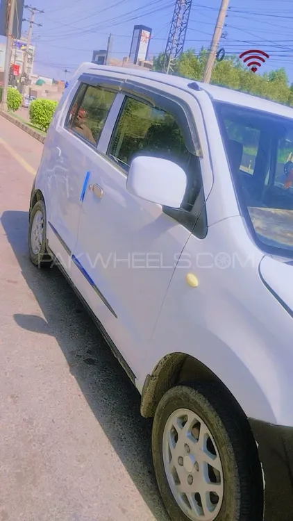 Suzuki Wagon R 2018 for Sale in Faisalabad Image-1