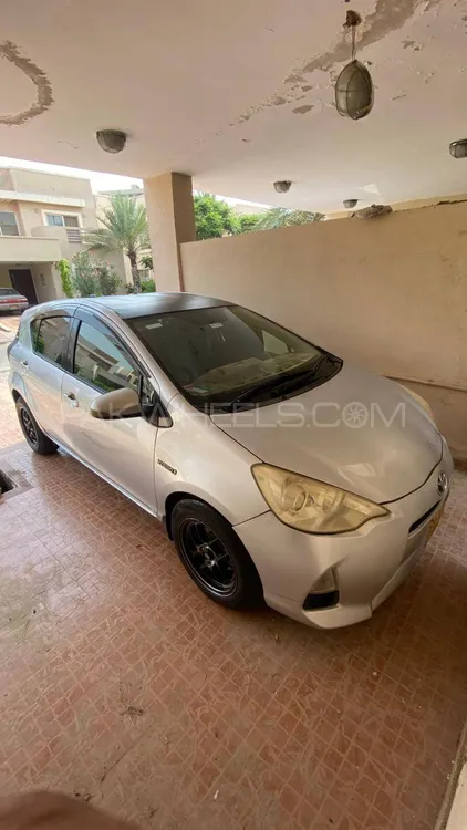 Toyota Aqua 2013 for Sale in Karachi Image-1