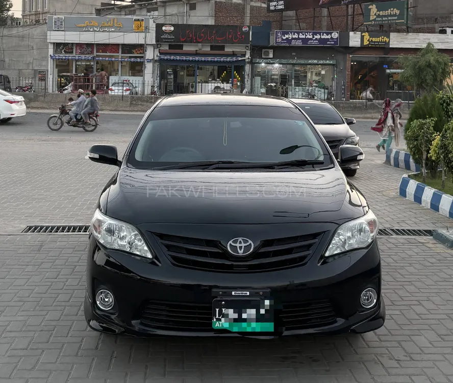 Toyota Corolla 2013 for Sale in Gujranwala Image-1