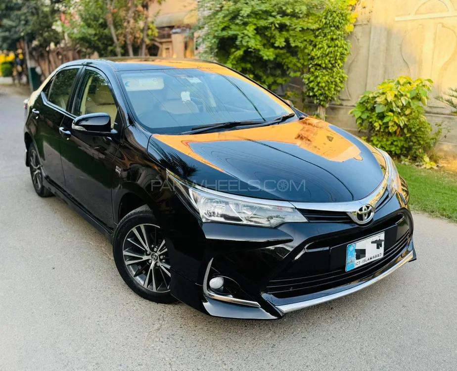 Toyota Corolla 2019 for Sale in Sialkot Image-1