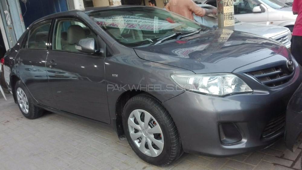 Toyota Corolla 2011 for Sale in Karachi Image-1