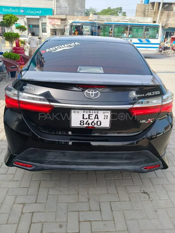 Toyota Corolla 2020 for Sale in Faisalabad Image-1