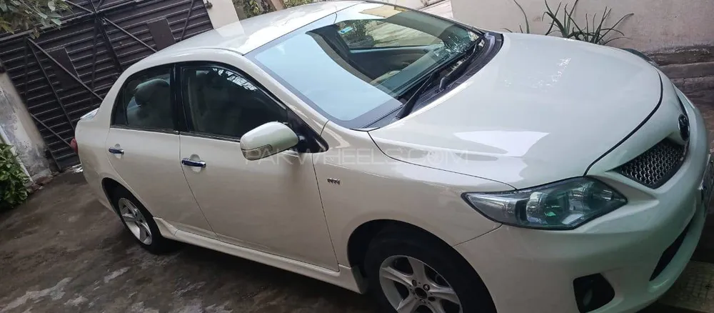 Toyota Corolla 2010 for Sale in Peshawar Image-1