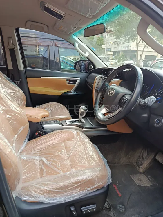Toyota Fortuner 2018 for Sale in Karachi Toyota Fortuner 2018 for Sale in Karachi Image-8