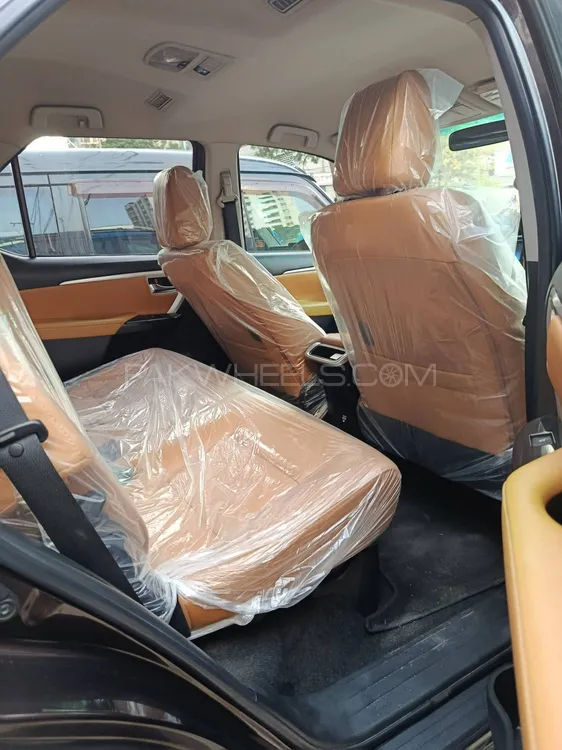Toyota Fortuner 2018 for Sale in Karachi Toyota Fortuner 2018 for Sale in Karachi Image-9