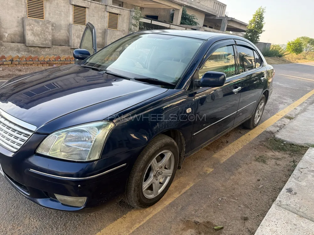 Toyota Premio 2005 for Sale in Islamabad Image-1