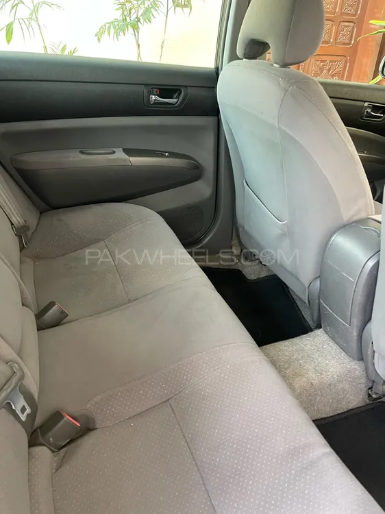 Toyota Prius 2007 for Sale in Lahore Toyota Prius 2007 for Sale in Lahore Image-9