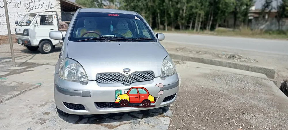 Toyota Vitz 2004 for Sale in Peshawar Image-1