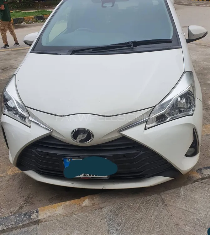 Toyota Vitz 2018 for Sale in Islamabad Image-1