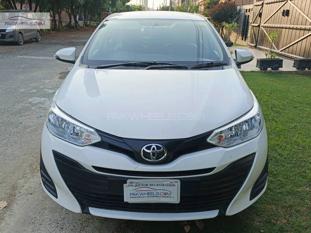 ٹویوٹا یارس سیڈان 2022 for Sale in لاہور Image-1
