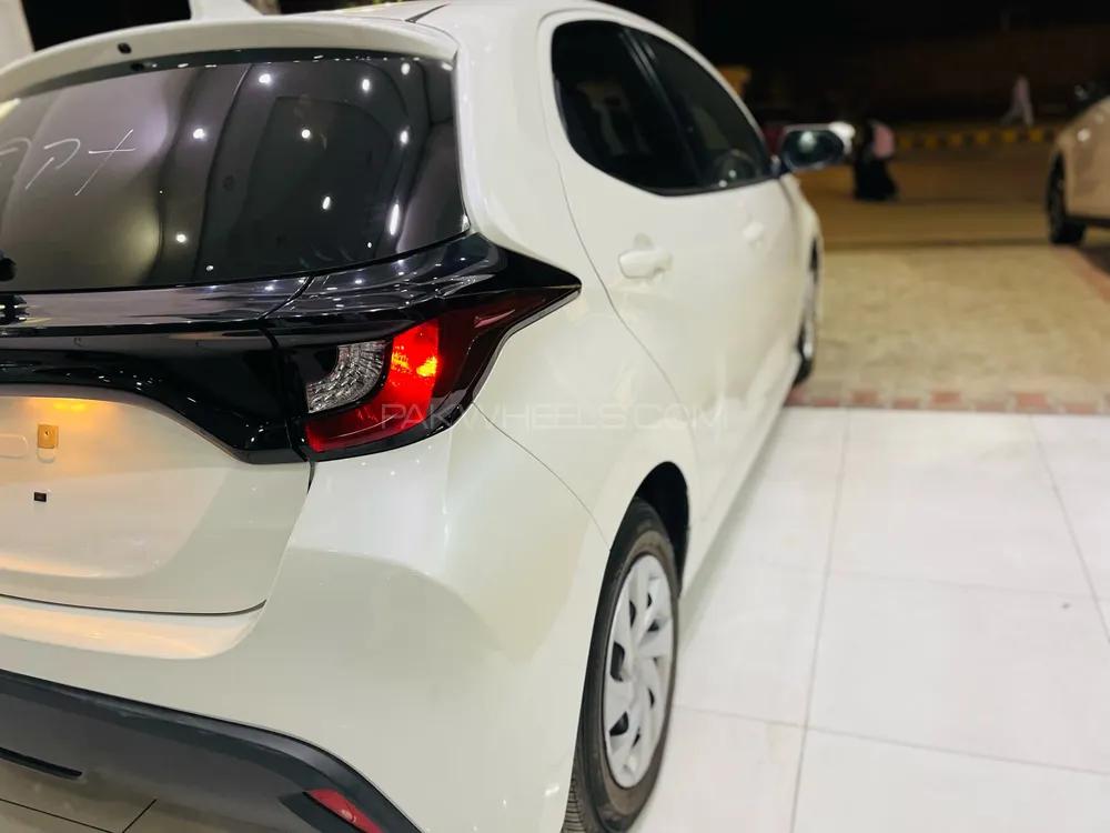 Toyota Yaris Hatchback 2021 for Sale in Peshawar Toyota Yaris Hatchback 2021 for Sale in Peshawar Image-7