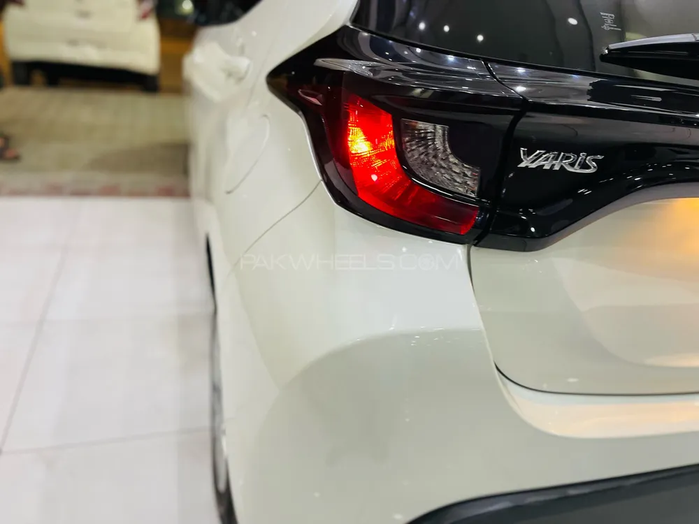 Toyota Yaris Hatchback 2021 for Sale in Peshawar Toyota Yaris Hatchback 2021 for Sale in Peshawar Image-8