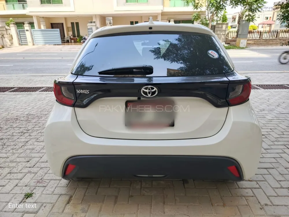 Toyota Yaris Hatchback 2023 for Sale in Karachi Toyota Yaris Hatchback 2023 for Sale in Karachi Image-7