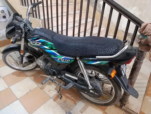 Honda CD 70 Dream 2025