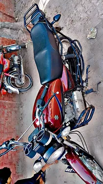 Suzuki GS 150 2014
