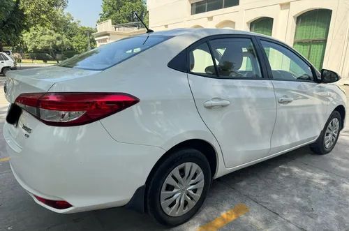 Toyota Yaris Sedan GLI CVT 1.3 2021