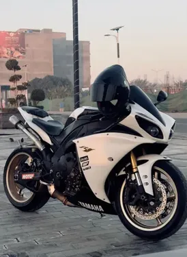 Yamaha YZF-R1 2012