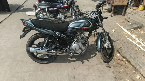Yamaha YB 125Z-DX 2025