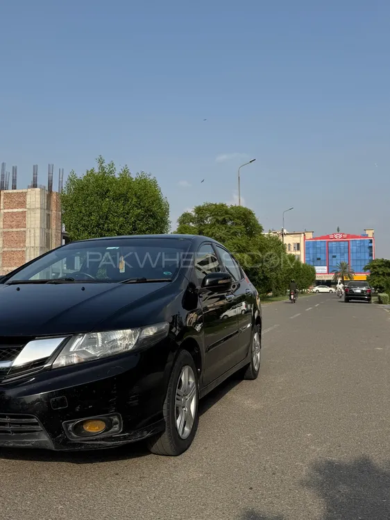 ہونڈا سٹی 2019 for Sale in لاہور ہونڈا سٹی 2019 for Sale in لاہور Image-10