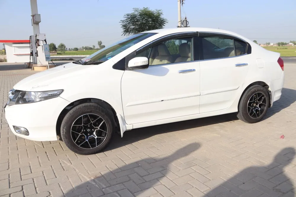 Honda City 2021 for Sale in Sialkot Image-1