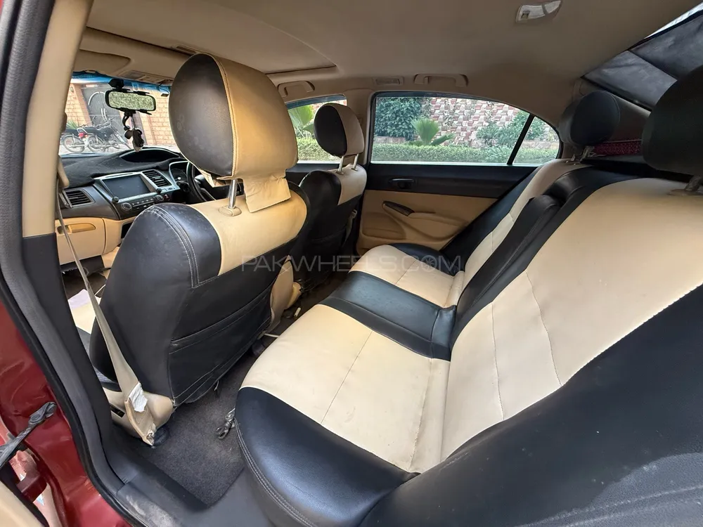 Honda Civic 2010 for Sale in Karachi Honda Civic 2010 for Sale in Karachi Image-15